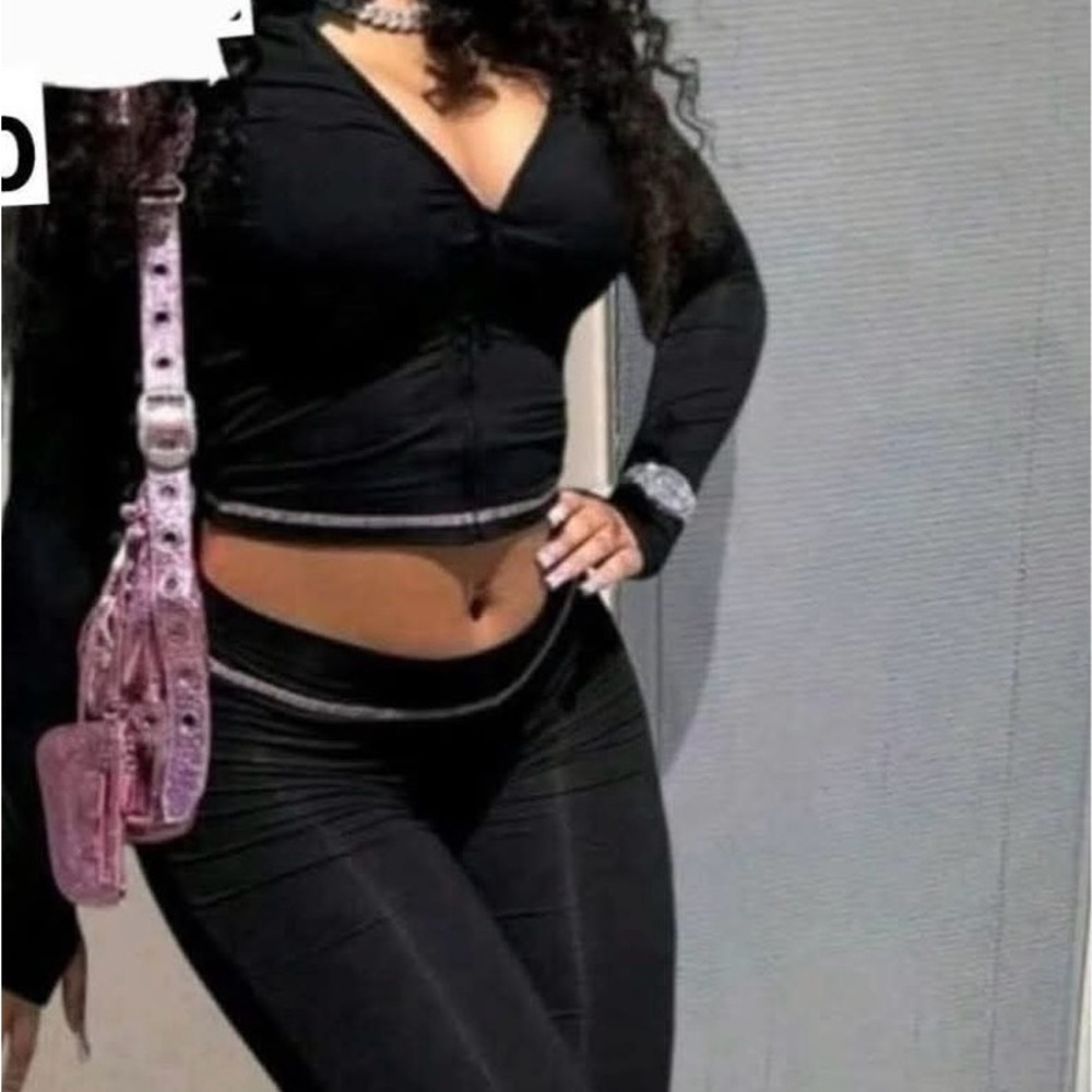 2 Piece : Travel Gyal